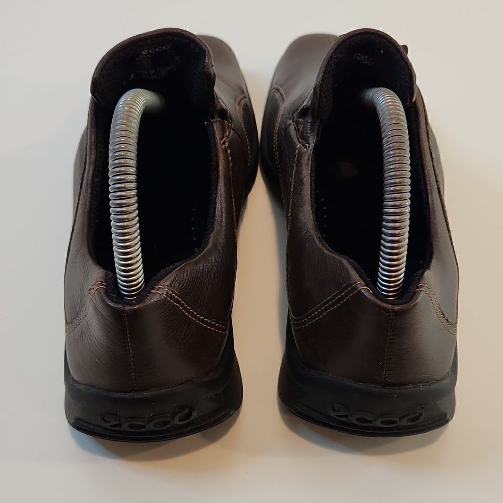 Ecco Leather Loafers Flats Comfort Shoes Brown Split Toe Zip Womens Sz 6 1/2 EUC - Picture 5 of 15